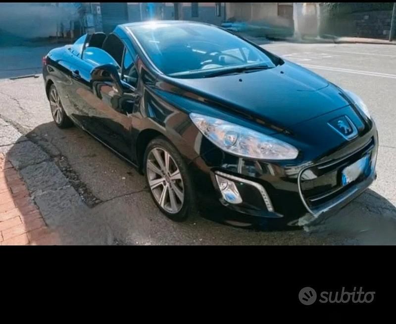 Nero Usata 2014 Peugeot 308 CC Cabrio | 8500 € (Buon prezzo) - Immagine 1/4