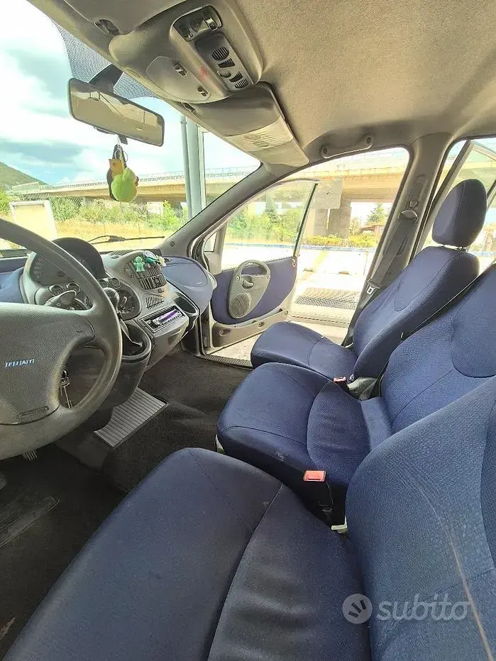 Usata Fiat Multipla 2001 Grigio Monovolume