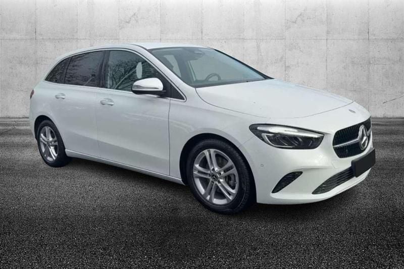 Gebraucht Mercedes B180 Advanced 136 PS (100 kW) 2024 Weiß Van / Kleinbus