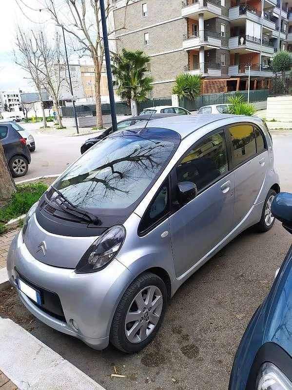 Usata Citroën C-zero 49 kW (67 CV) 2011 Argento Utilitaria