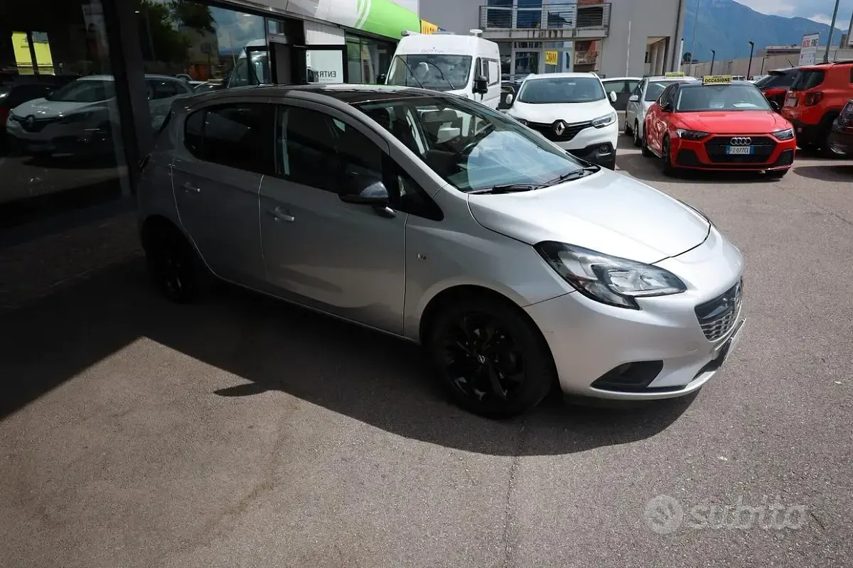 Usata Opel Corsa 69 CV (50 kW) 2016 Grigio Utilitaria