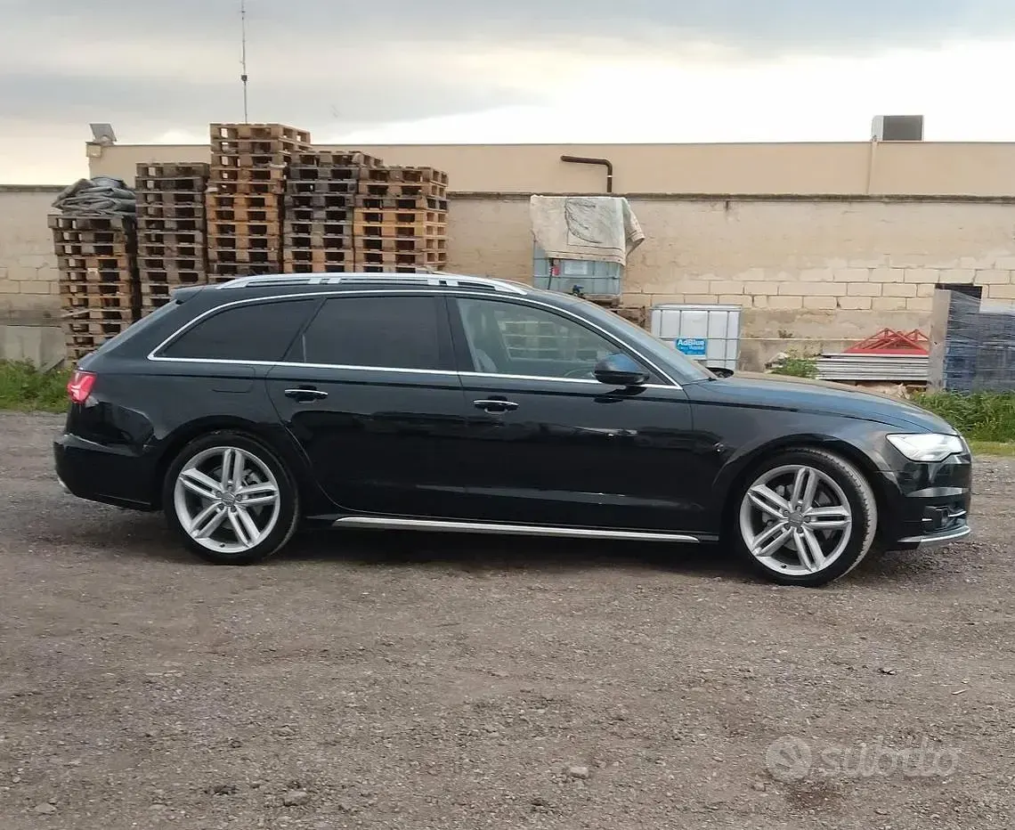 Usata Audi A6 Allroad 272 CV (200 kW) 2015 Nero Station wagon