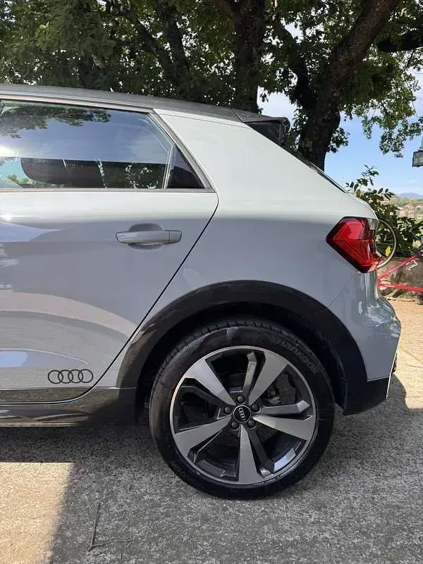 Usata Audi A1 S-Line 116 CV (85 kW) 2024 Grigio SUV