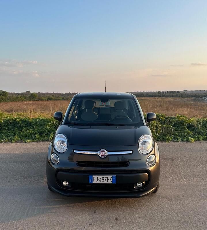 Usata Fiat 500L Living 95 CV (69 kW) 2017 Grigio Monovolume