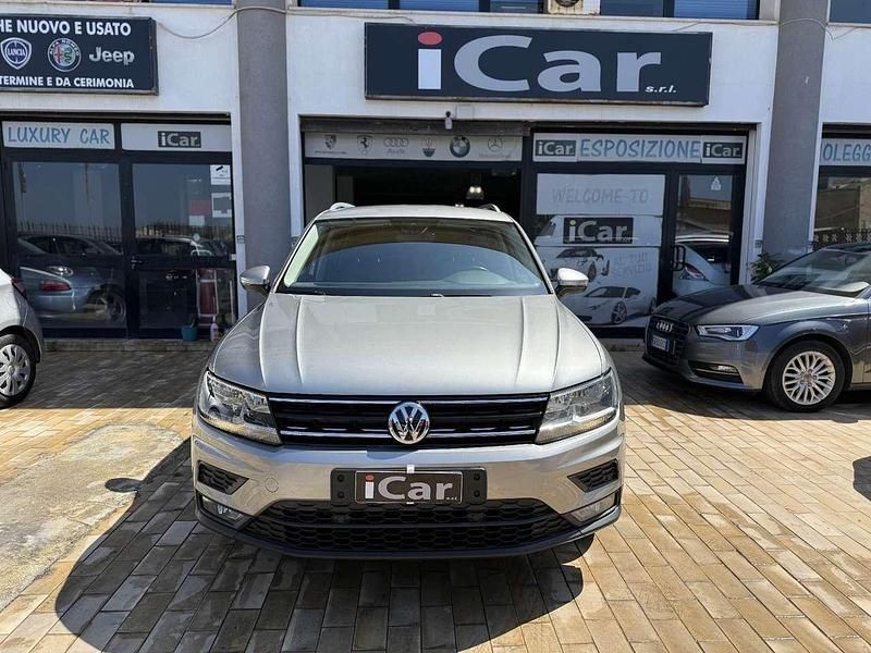 Grigio Usata 2020 VW Tiguan Business SUV | 19.800 € (Buon prezzo) - Immagine 1/4