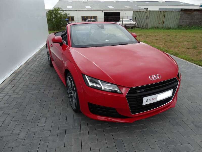 Usato 2015 Audi TT Roadster 2.0 Benzin 230 CV (34.950 €)