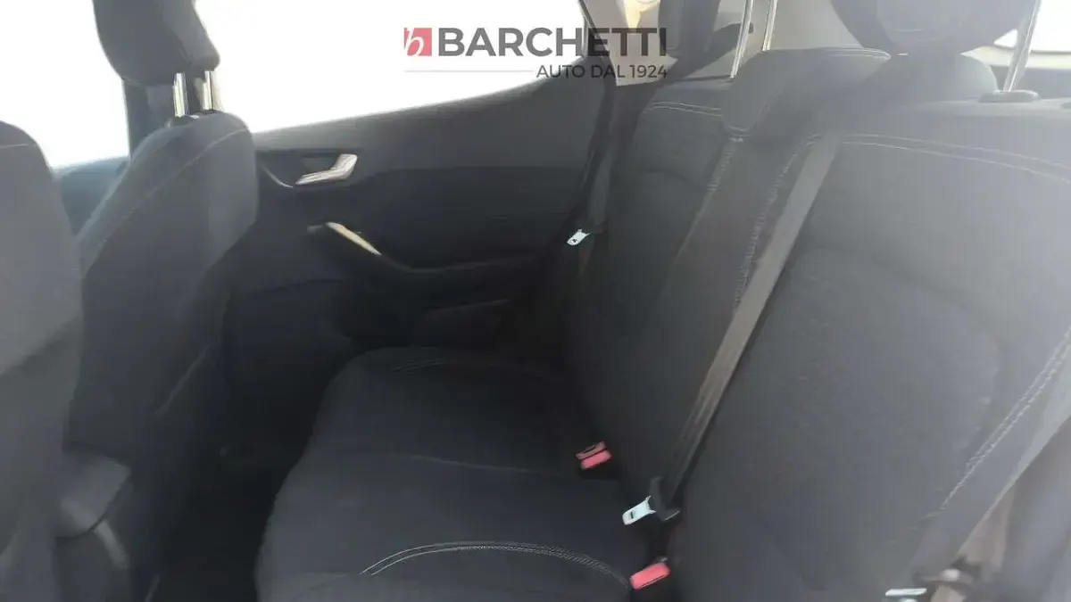 Usata Ford Fiesta Titanium 125 CV (91 kW) 2021 Argento Utilitaria