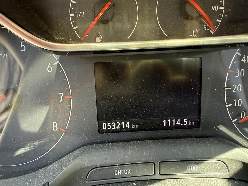 Usata 2019 Opel Crossland SUV | 13.000 € - Immagine 1/3