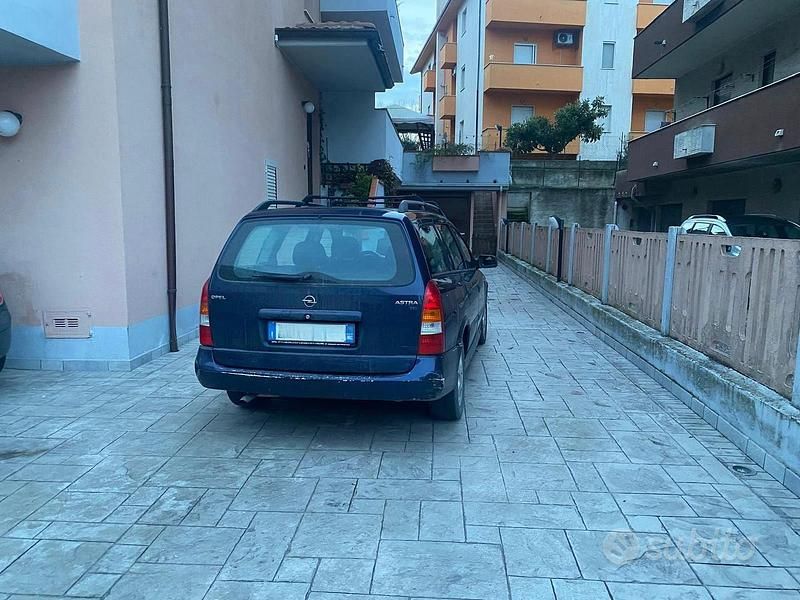 Usata Opel Astra 2000 Station wagon