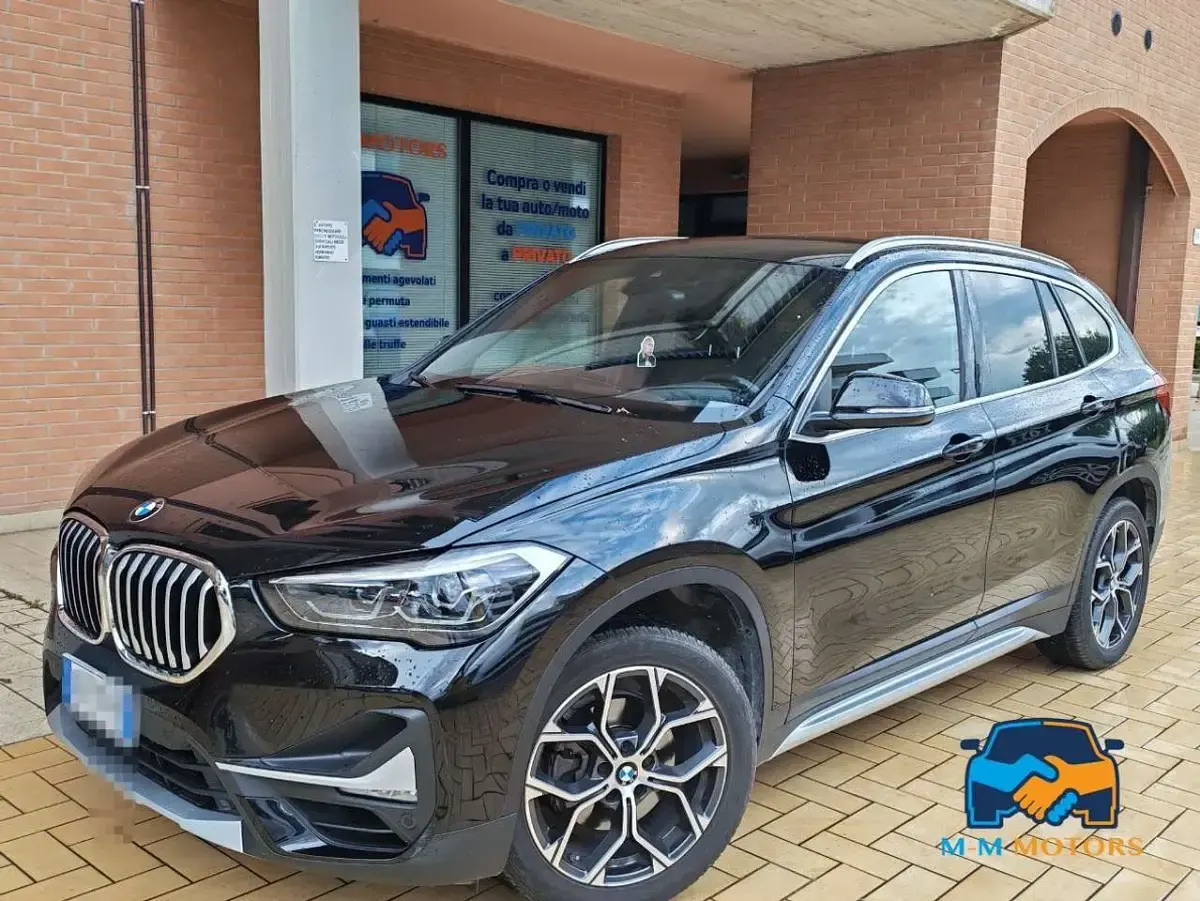 Usata BMW X1 140 CV (102 kW) 2020 Nero SUV