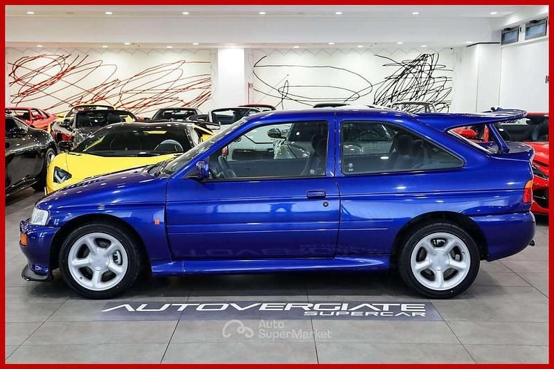 Usata Ford Escort RS 220 CV (161 kW) 1994 Blu Utilitaria