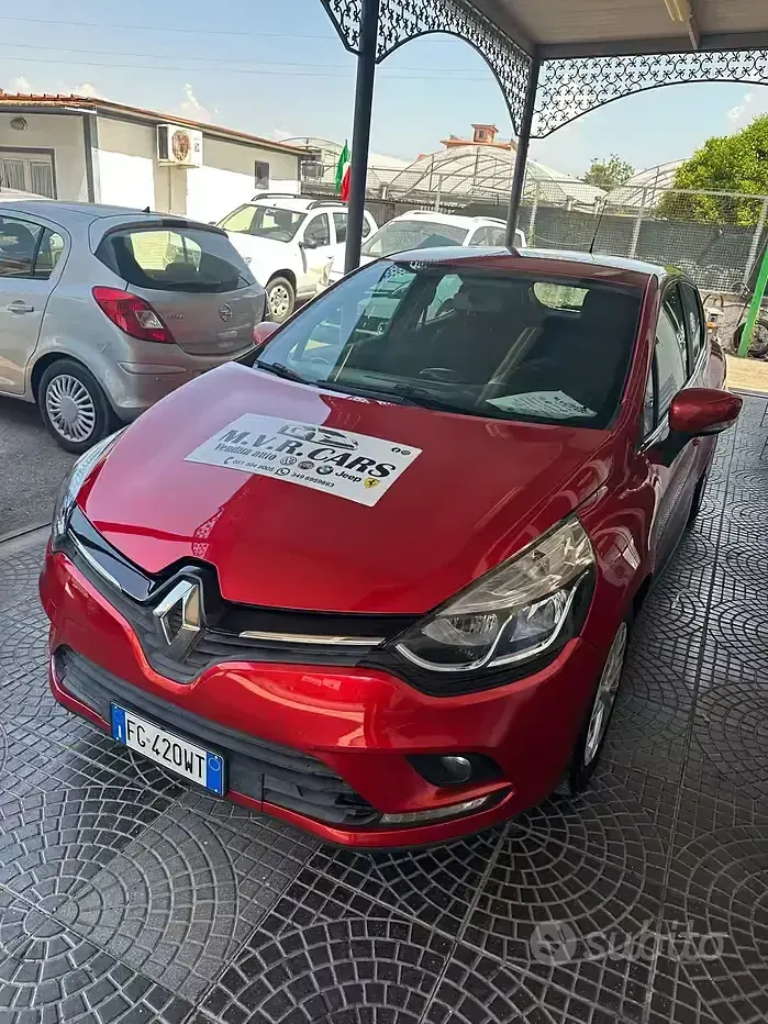 Usata Renault Clio IV Life 75 CV (55 kW) 2017 Rosso Berlina