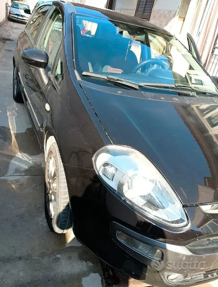 Usata Fiat Punto Evo 65 CV (47 kW) 2010 Nero Utilitaria