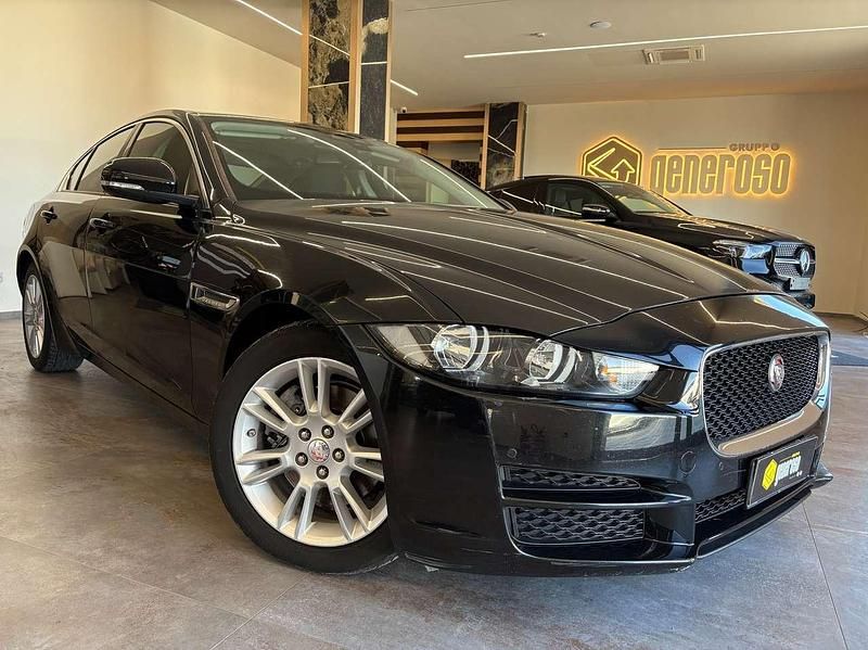 Nero Usata 2016 Jaguar XE Prestige Tre volumi | 9900 € (Ottimo prezzo) - Immagine 1/4