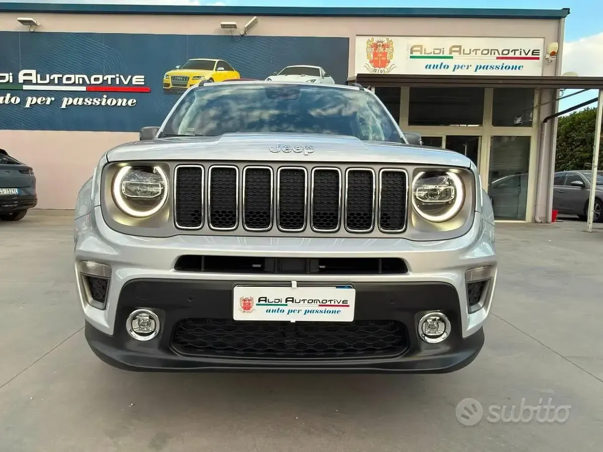 Usata Jeep Renegade Limited 130 CV (95 kW) 2021 Grigio SUV