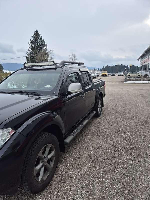 Usata Nissan Navara 190 CV (139 kW) 2015 Pick-up