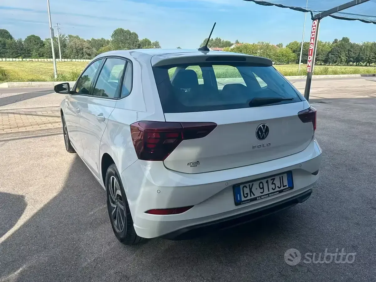 Usata VW Polo Life 95 CV (69 kW) 2022 Bianco Utilitaria