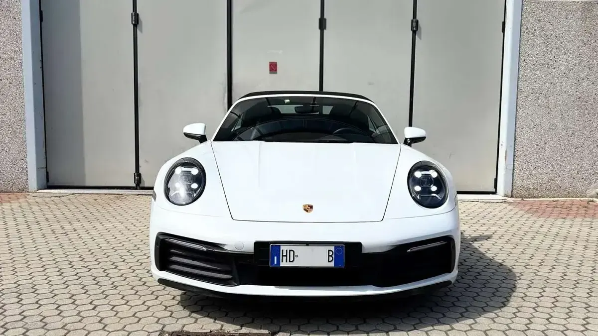 Usata Porsche 911 Carrera Cabriolet 385 CV (283 kW) 2022 Cabrio