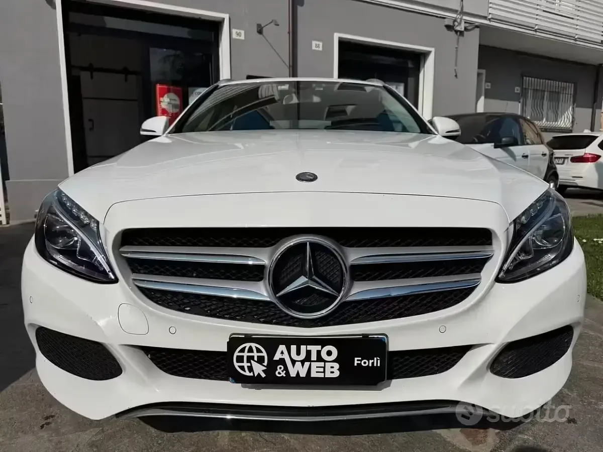 Usata Mercedes C220 170 CV (125 kW) 2016 Bianco Station wagon