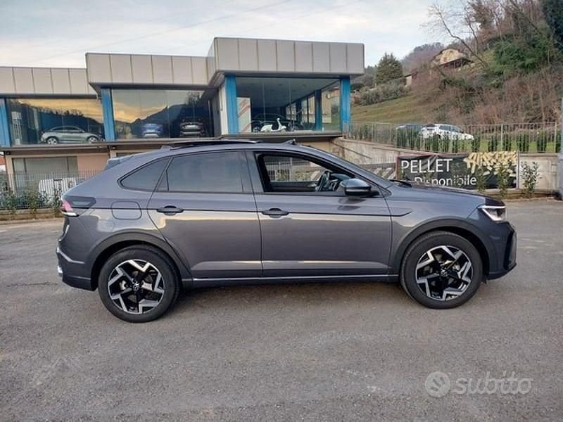 Usata VW Taigo R-line 116 CV (85 kW) 2025 Grigio SUV