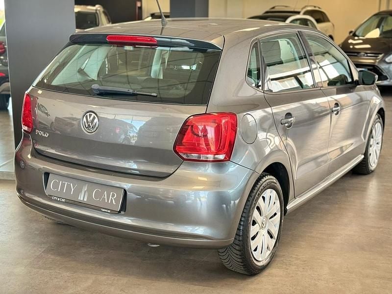 Usata VW Polo Comfortline 75 CV (55 kW) 2009 Grigio Utilitaria