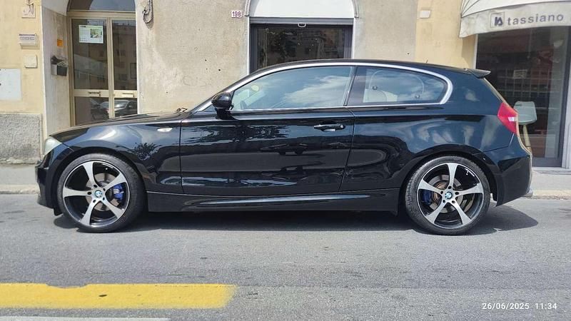 Usata BMW 120 M Sport 177 CV (130 kW) 2007 Utilitaria