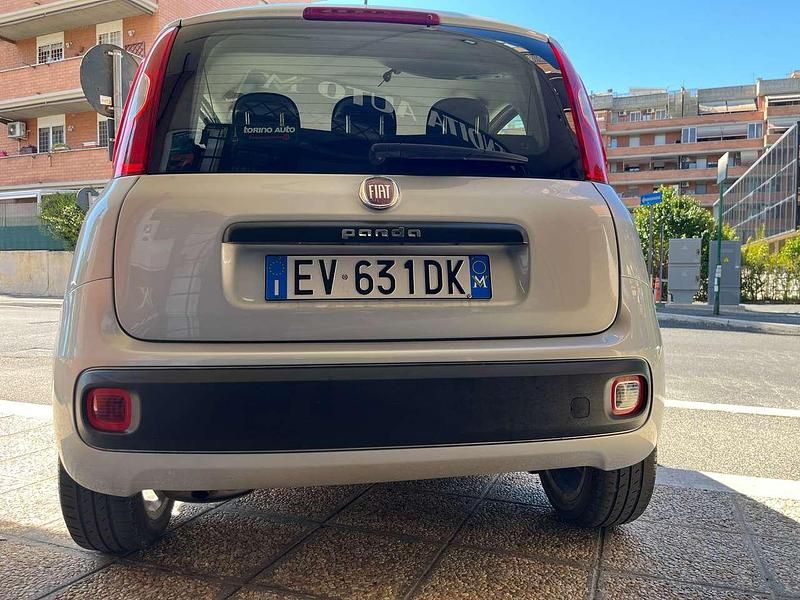 Usata Fiat Panda Lounge 69 CV (50 kW) 2014 Argento Utilitaria