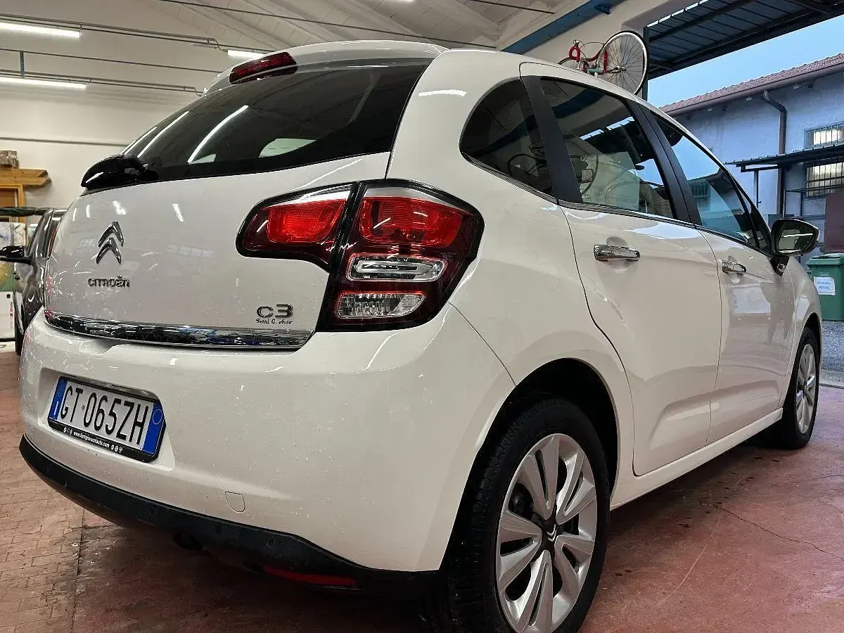 Usata Citroën C3 Exclusive 68 CV (50 kW) 2014 Bianco Berlina