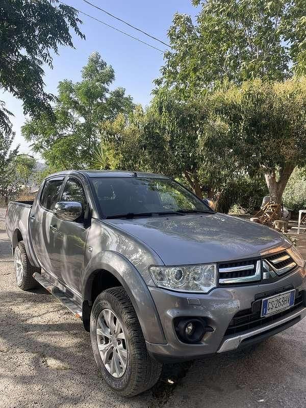 Usata Mitsubishi L200 Intense 181 CV (133 kW) 2015 Pick-up