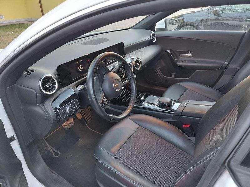 Usata Mercedes CLA200 Shooting Brake Business 150 CV (110 kW) 2019 Station wagon