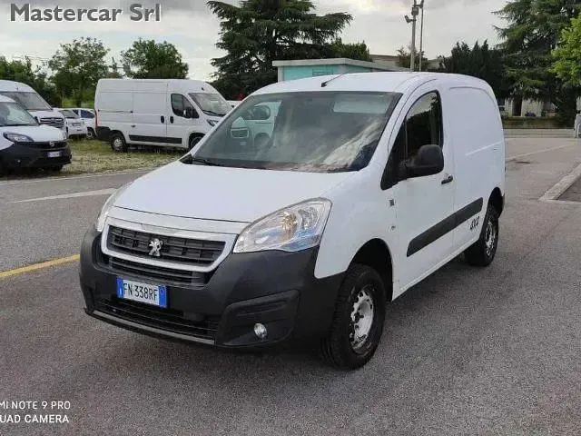 Usata Peugeot Partner 99 CV (72 kW) 2018 Bianco