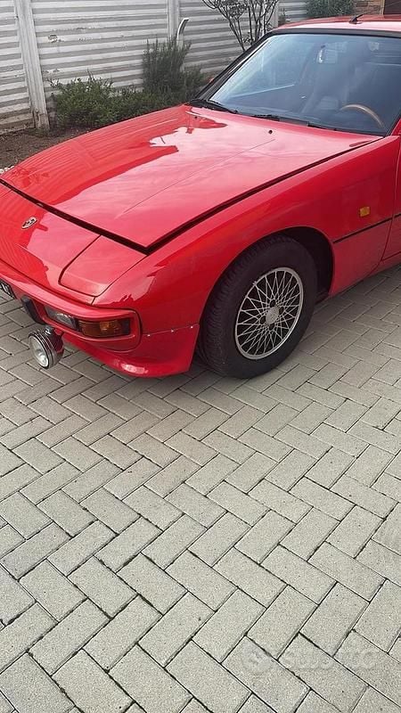 Rosso Usata 1984 Porsche 924 Coupé | 9000 € - Immagine 1/4