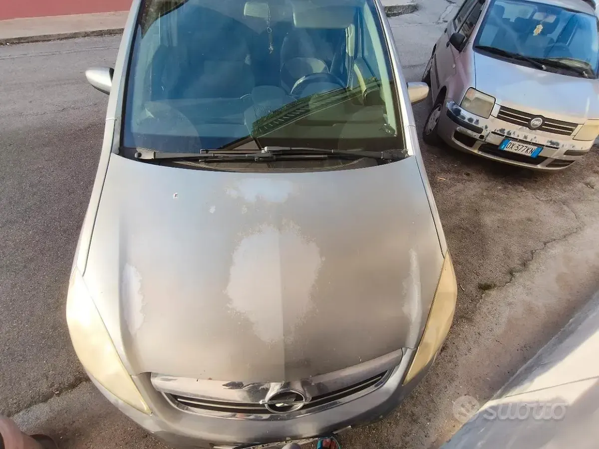 Usata Opel Zafira 94 CV (69 kW) 2008 Grigio Monovolume