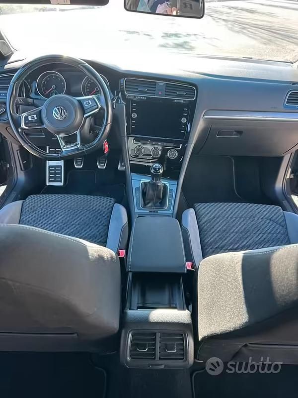Usata VW Golf VII 115 CV (84 kW) 2019 Berlina