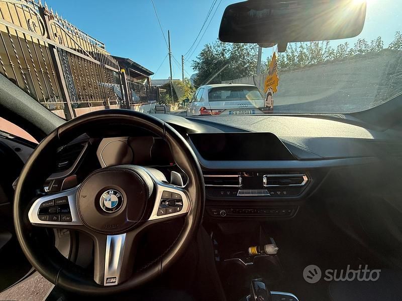 Usata BMW 118 150 CV (110 kW) 2020 Bianco Utilitaria