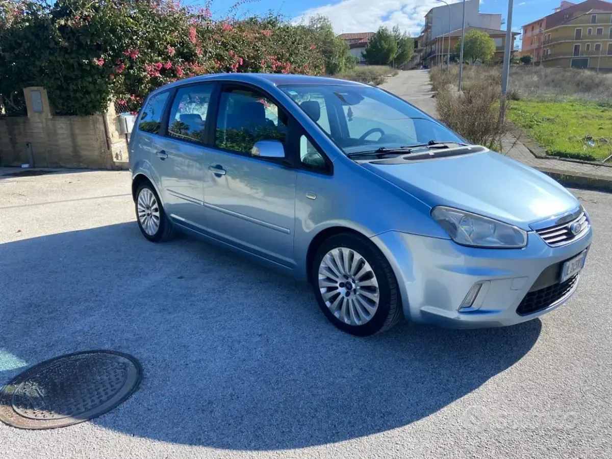 Usata Ford C-MAX Ghia 136 CV (100 kW) 2007 Blu Monovolume