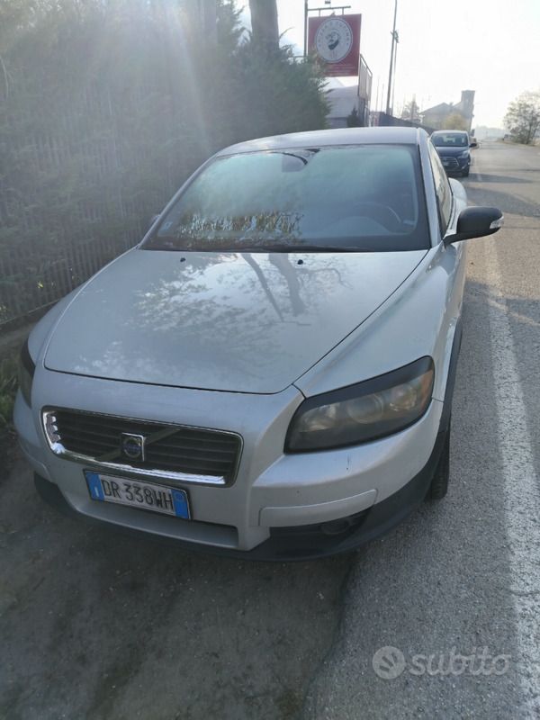 Usata 2008 Volvo C30 Due volumi | 2500 € (Buon prezzo) - Immagine 1/2