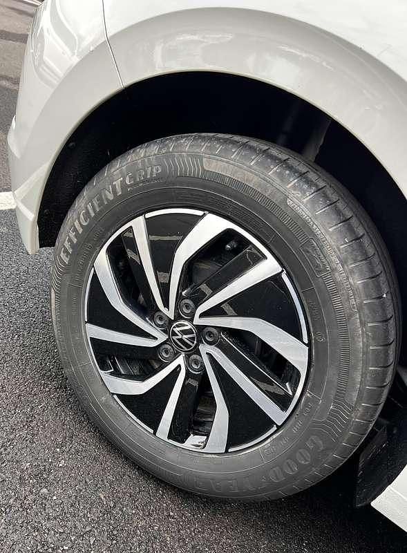 Usata VW Polo Life 95 CV (69 kW) 2023 Argento Utilitaria