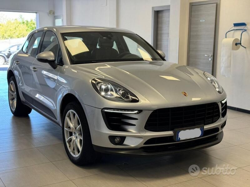 Usata Porsche Macan 250 CV (183 kW) 2017 Argento SUV