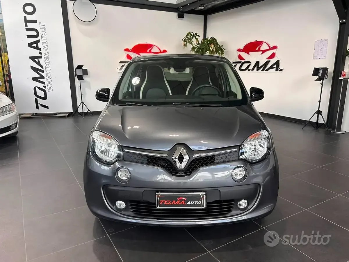 Usata Renault Twingo Intens 69 CV (50 kW) 2016 Grigio Utilitaria