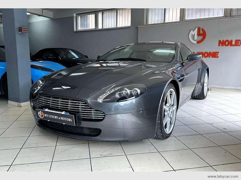 Usata Aston Martin Vantage 385 CV (283 kW) 2006 Grigio Coupé