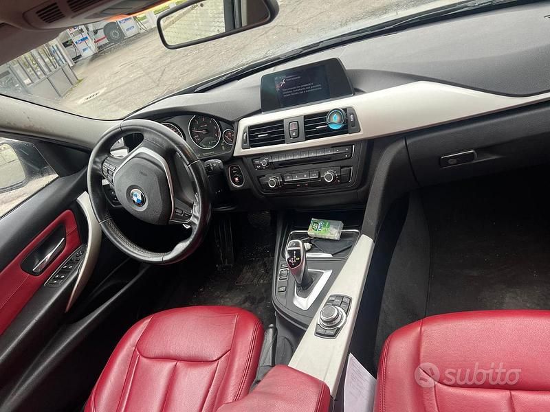 Usata BMW 320 190 CV (139 kW) 2015 Marrone Station wagon