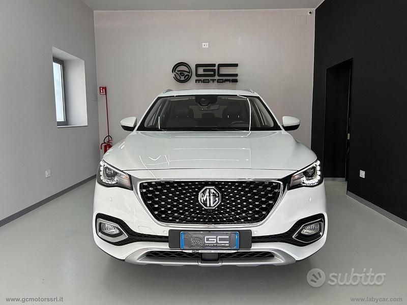 Usata MG HS Comfort 162 CV (119 kW) 2022 Bianco SUV