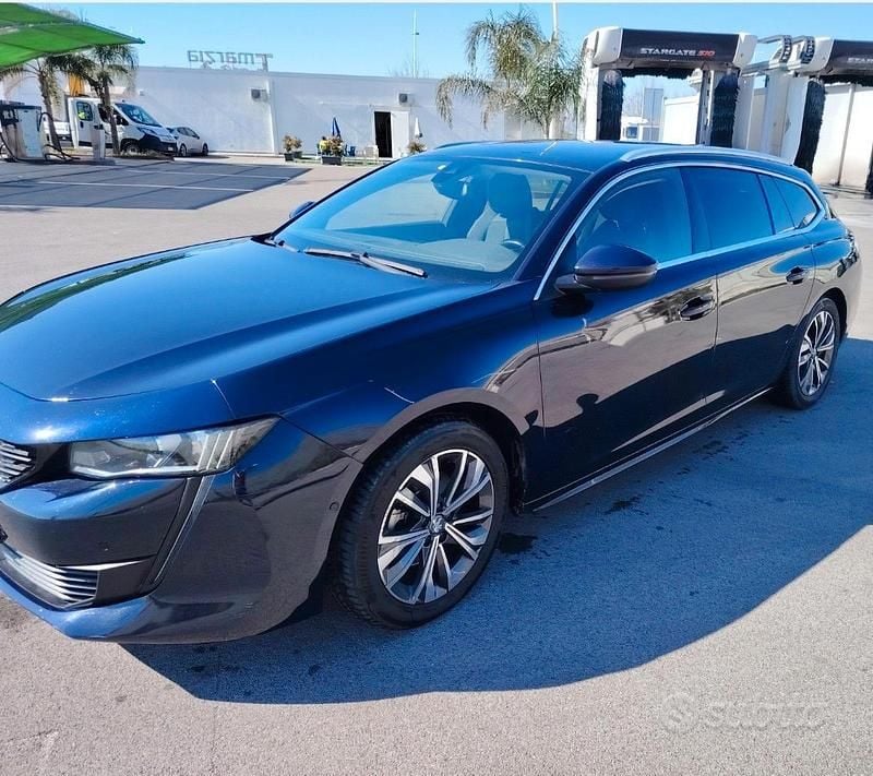Usata Peugeot 508 130 CV (95 kW) 2019 Blu Station wagon