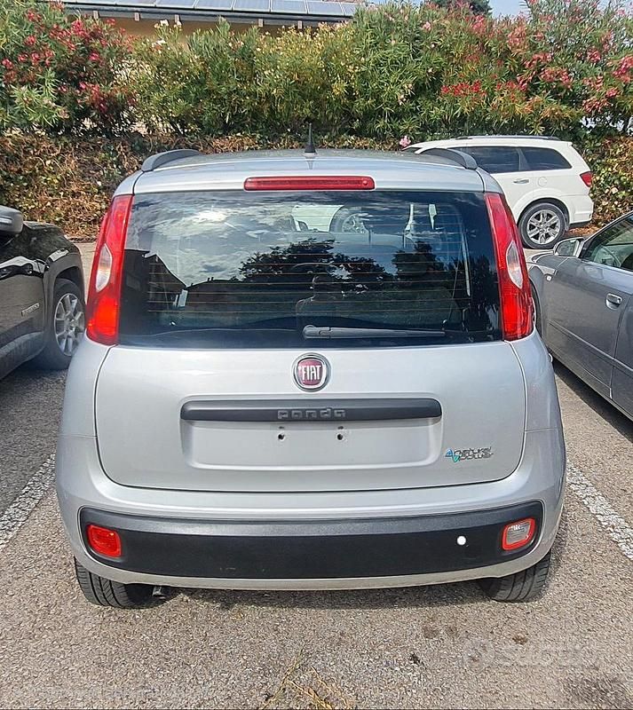 Usata Fiat Panda 85 CV (62 kW) 2013 Utilitaria