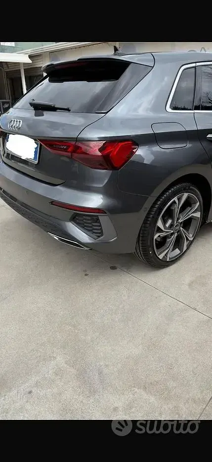 Usata Audi A3 116 CV (85 kW) 2023 Grigio Berlina