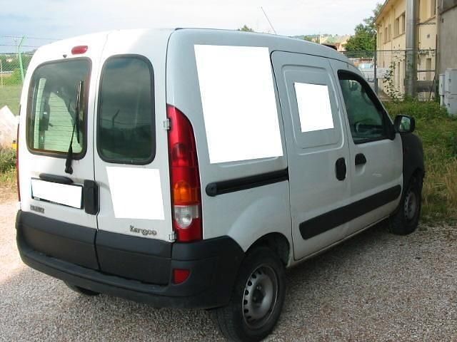 Usata Renault Kangoo 81 CV (59 kW) 2003 Bianco Monovolume