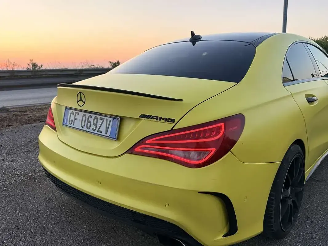 Usata Mercedes CLA220 170 CV (125 kW) 2014 Berlina
