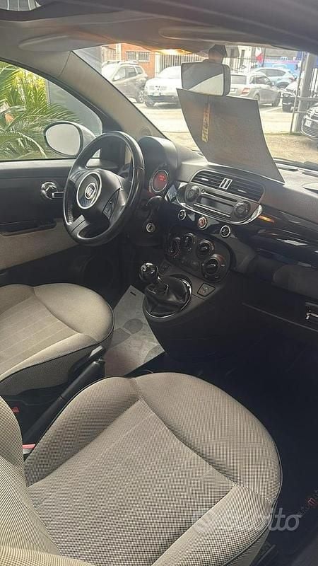 Usata Fiat 500 75 CV (55 kW) 2011 Blu Utilitaria