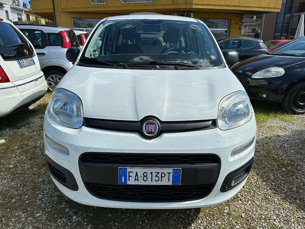 Usata Fiat Panda Pop 85 CV (62 kW) 2015 Bianco Utilitaria
